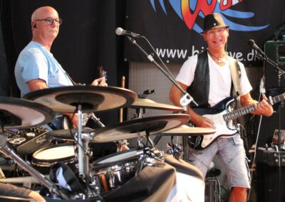 Hit Wave på scenen på Saltlageret i Haderslev.